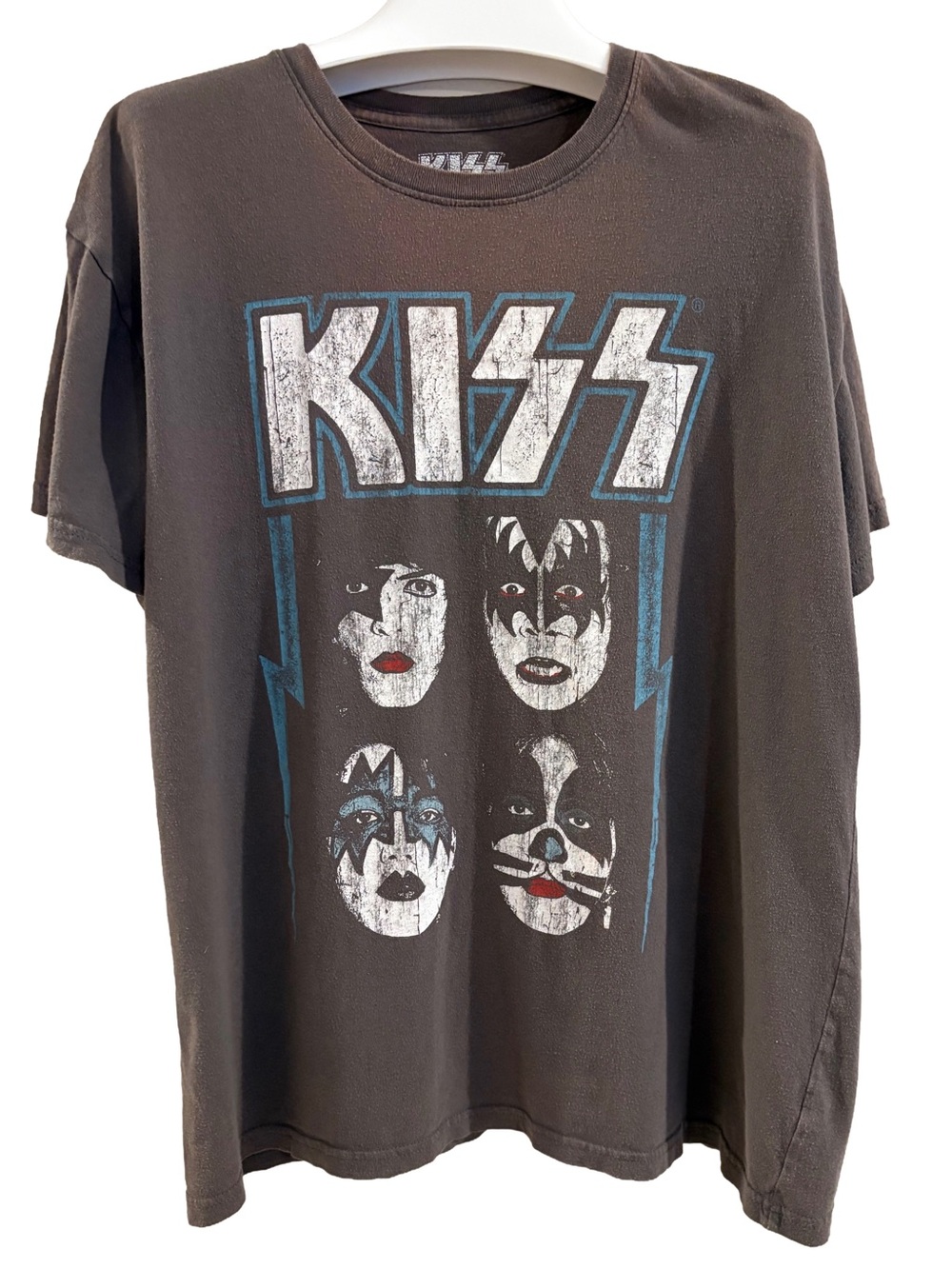 Women’s KISS Short Sleeve Graphic Tee, Size XL